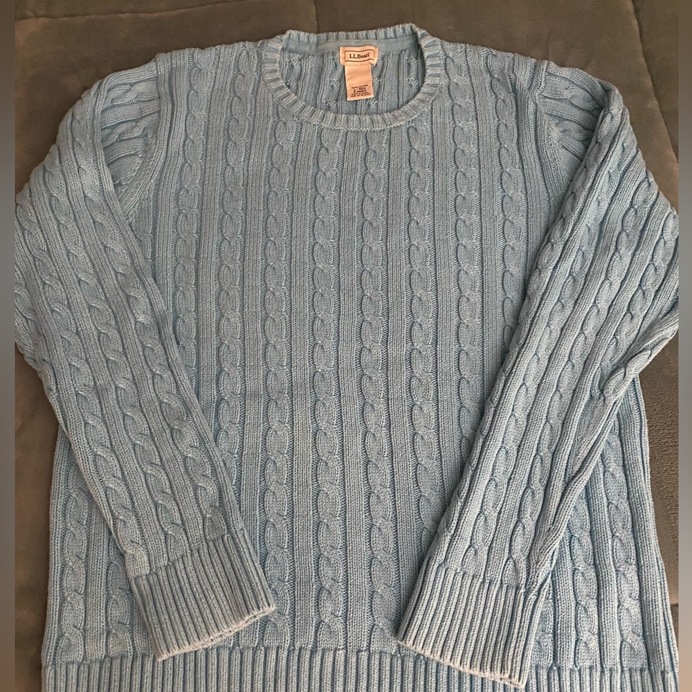 LL Bean sweater light turquoise size large ￼